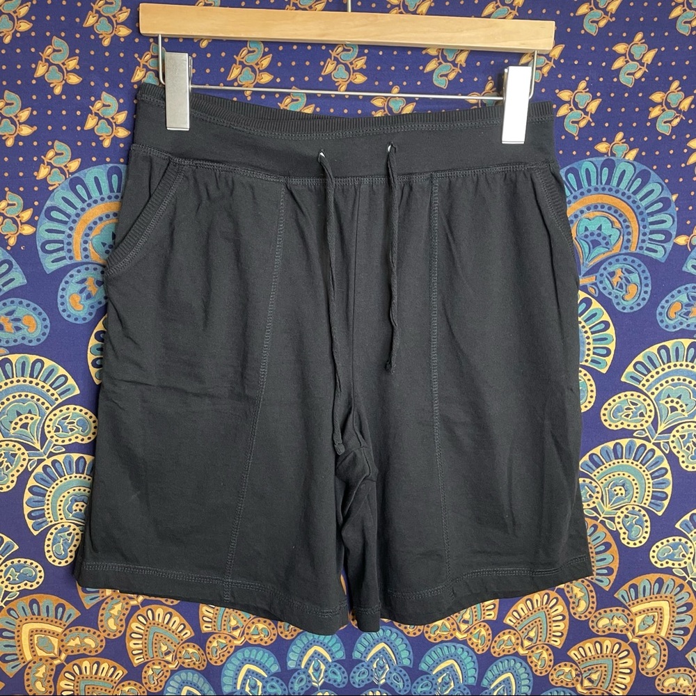 🦋5/20$🦋 Casual stretchy long shorts